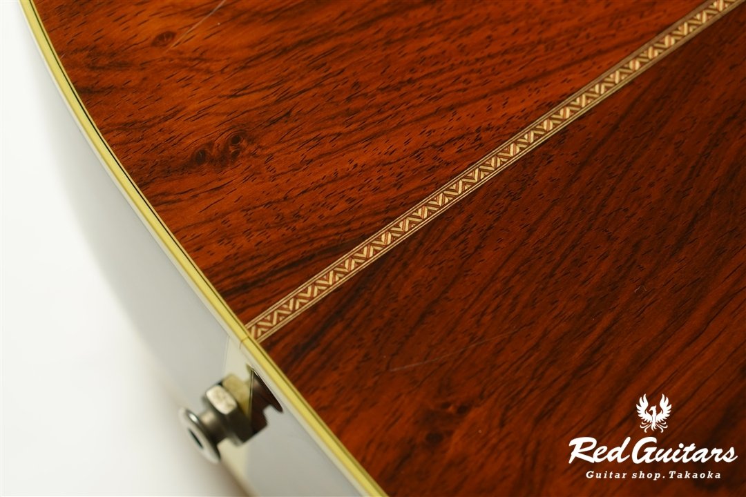  000-J Type - Natural